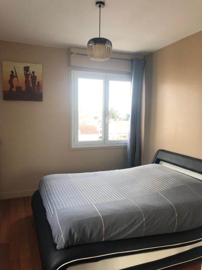 Appartement T2 - Proche Rer ซัคทรูวิลล์ ภายนอก รูปภาพ